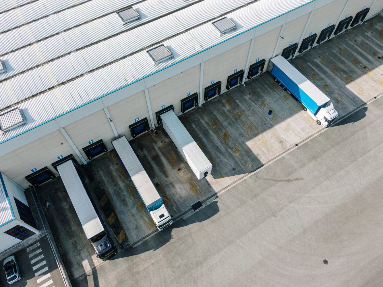 Retail distribution centre